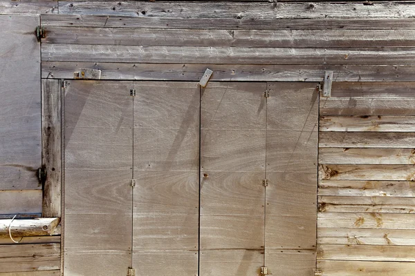 У віці гранжева сіра деревина в середземноморських тюках — стокове фото
