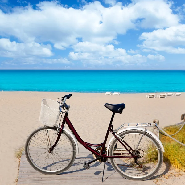 Bicycle in formentera beach on Balearic islands — Stock Photo, Image