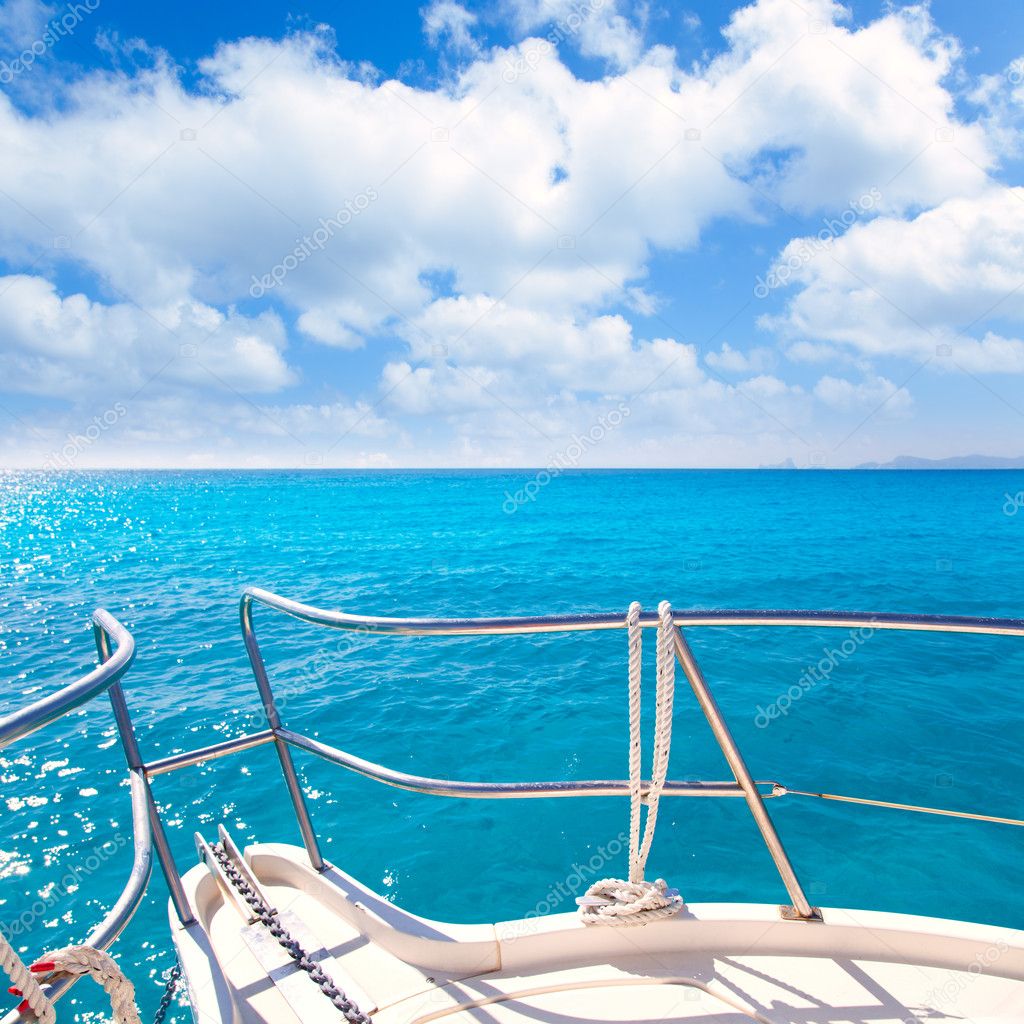 Anchor boat y tropical idyllic tropical turquoise beach