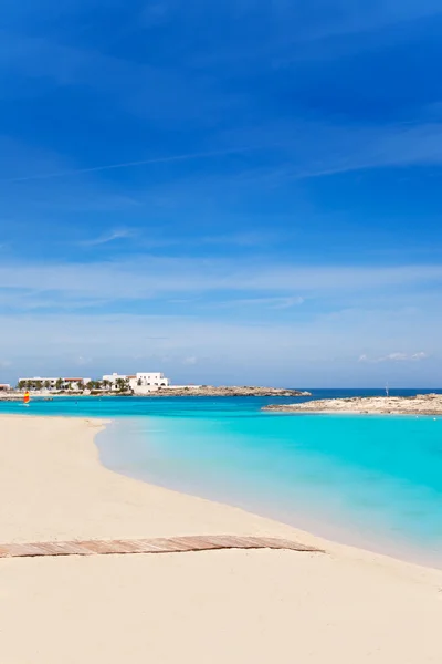 Els Pujols Formentera playa de arena blanca y turquesa — Foto de Stock