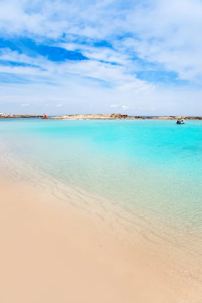 Els Pujols Formentera fehér homok türkiz — Stock Fotó