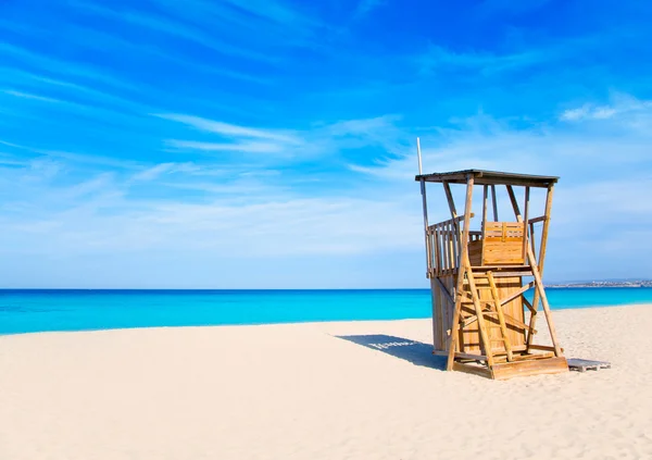 Formentera llevant pláži plavčík dům — Stock fotografie