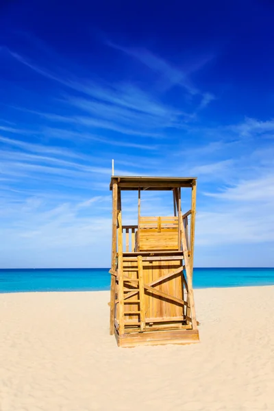 Formentera Llevant beach lifeguard house — Stock Photo, Image