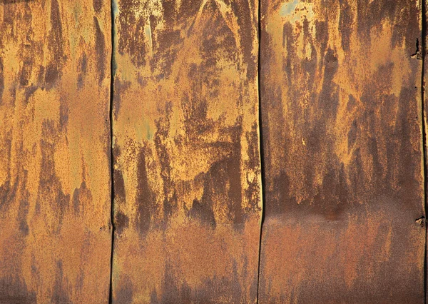 녹슨된 철 격판덮개 — 스톡 사진