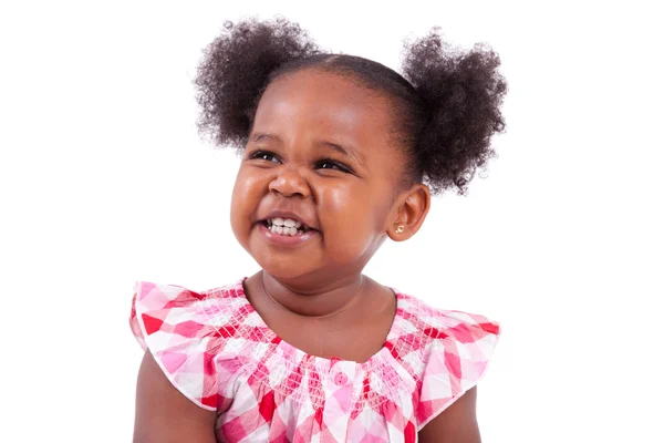 Schattig klein Afrikaans Amerikaans meisje lachen — Stockfoto