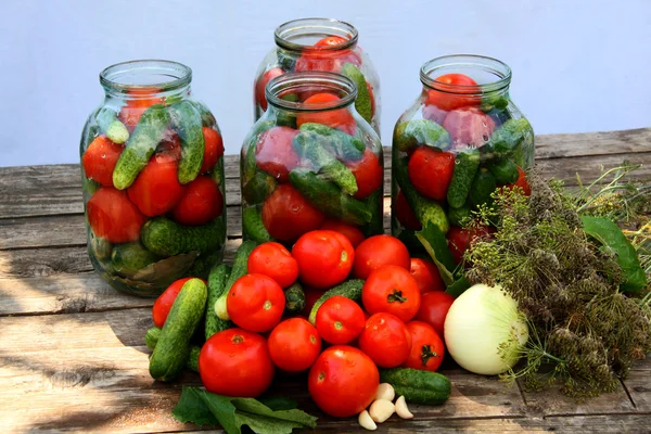 Conservação em vinagre de legumes — Fotografia de Stock