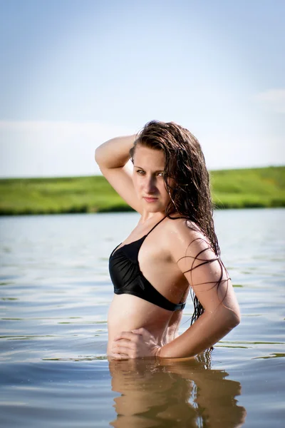 Girl in a swimsuit — Stock Photo, Image