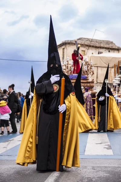 La processione straordinariamente cristiana della Settimana Santa . — Foto Stock