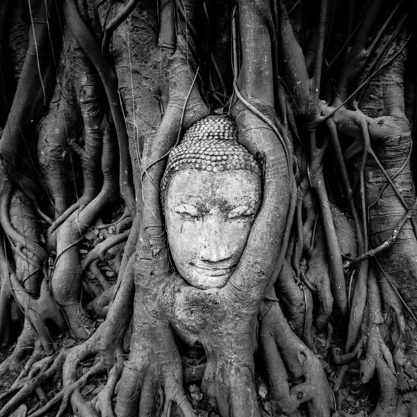 Sandstone Buddha — Stock Photo, Image