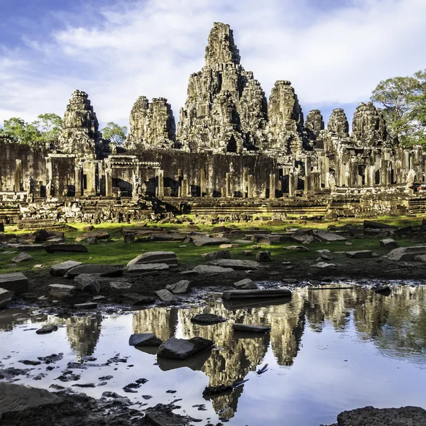 Templo de Bayon, Angkor Wat, Camboja, Sudeste Asiático . — Fotografia de Stock