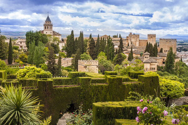 Альгамбра-ин-Гранада