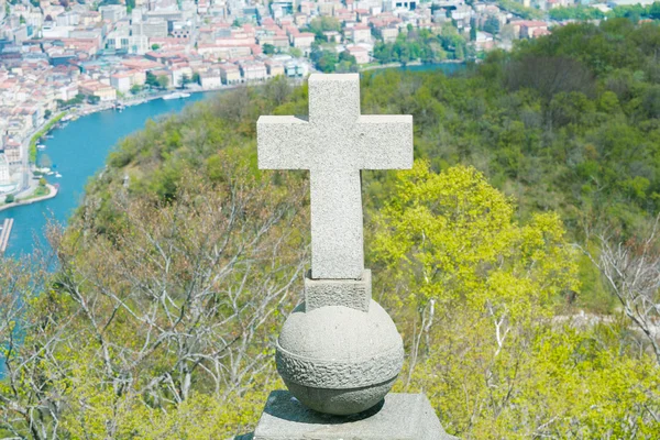 View of Lugano from San Salvatore mountain with a cross in front — Stock Photo, Image