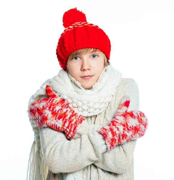 Jovem adolescente congelado em estilo de inverno — Fotografia de Stock