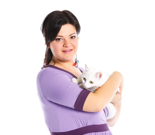 Fiatal nő hold fehér macska. — Stock Fotó
