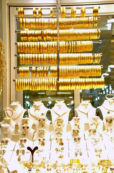 Gold jewelry in grand bazaar — Stock Photo, Image