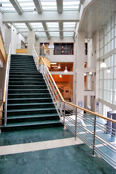 Zelené schody — Stock fotografie
