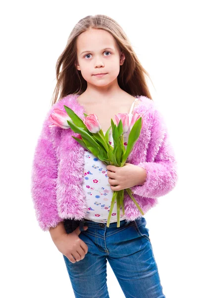 Piękne dziewczynki z bukietem różowe tulipany na białym tle — Zdjęcie stockowe