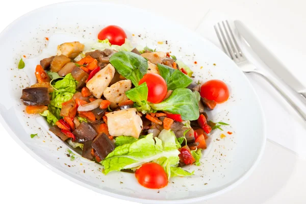 Salad with mushrooms and chicken — Stock Photo, Image