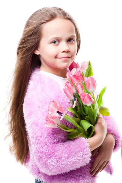 白で隔離されるピンクのチューリップの花束を持つ美しい少女 — ストック写真