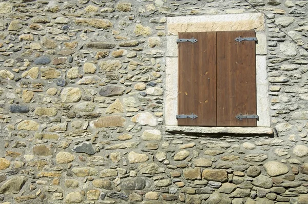 Samotny okno — Zdjęcie stockowe