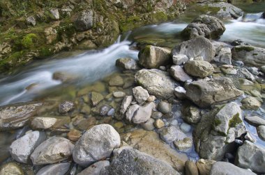 Dağ nehri