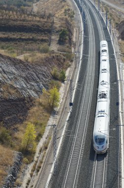 yüksek hızlı tren