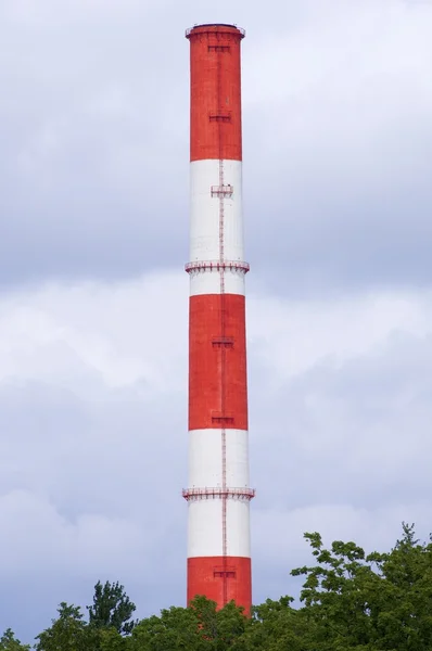 외로운 굴뚝 — 스톡 사진