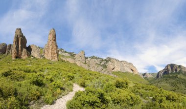 Mallos de Riglos