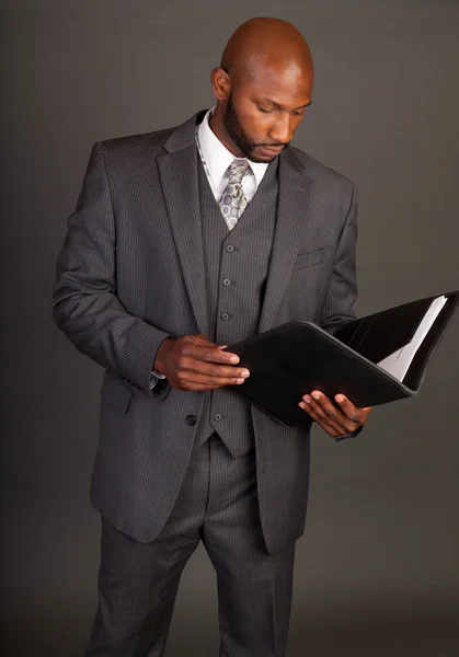 若い黒のビジネスの男性 — ストック写真