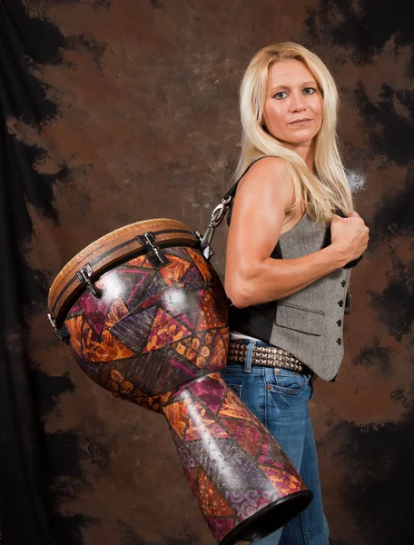 Muscular Drummer Girl — Stock Photo, Image