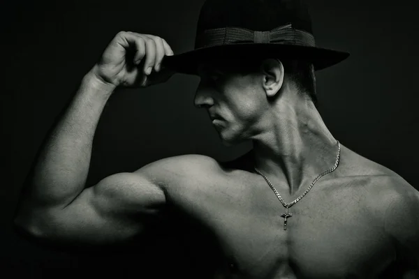 Muscular young man. Bw — Stock Photo, Image