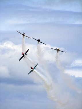 Tukums, Letonya - Ağustos 1: Büyük Britanya akrobasi ekran takımı yakovlevs tukums airshow olay Ağustos 1, 2009 yılında tukums, Letonya görüntüleme