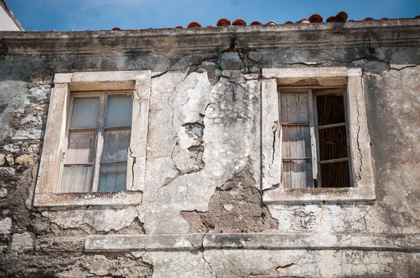 Fönster i gamla stan — Stockfoto
