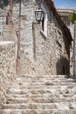 Karadağ'daki geleneksel Adriyatik evi