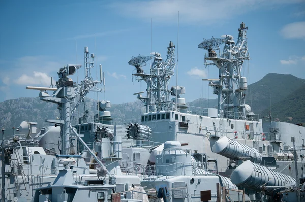 Detalhe da antena na nave de guerra — Fotografia de Stock