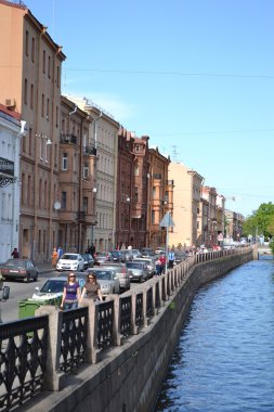 saint-Petersburg nehir kanalı