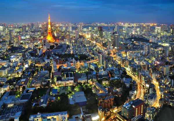 Дорога к Токийской башне — стоковое фото