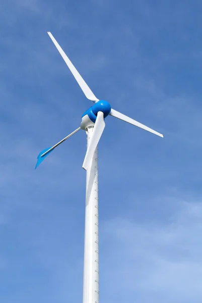 Wind turbine — Stock Photo, Image