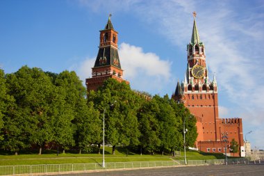 Moskova'daki kremlin kuleleri