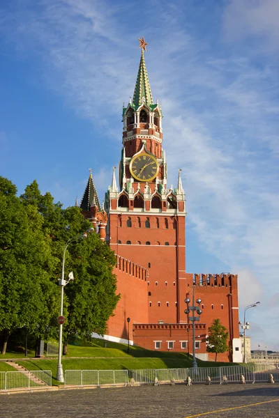 Toren van kremlin in Moskou — Stockfoto