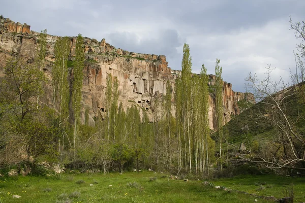 Древнеримская церковь и пещеры Турции — стоковое фото