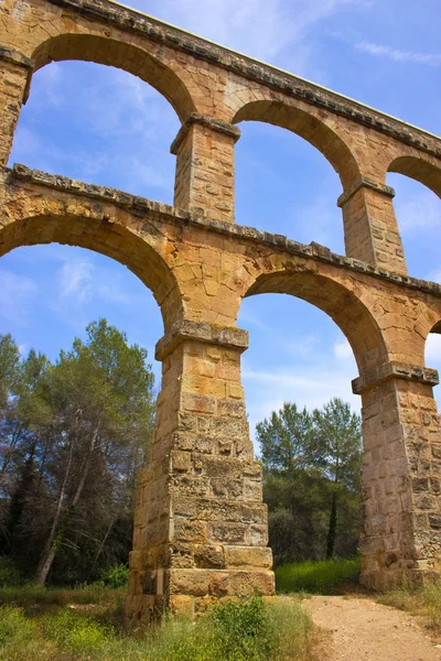 Roman aqueduct in Tarragona, Spain — Stock Photo, Image