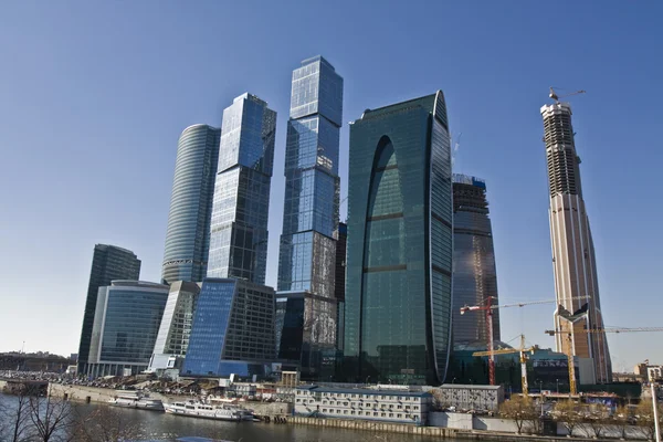 Moskova, iş merkezinde gökdelenler Moskova-şehir. — Stok fotoğraf