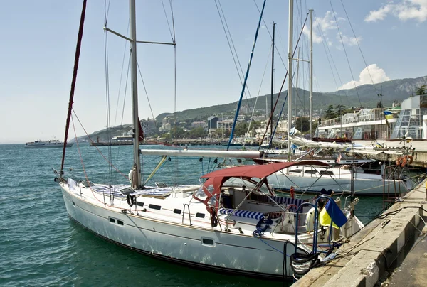 Yalta, yachts — Stock Photo, Image
