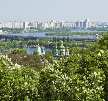 Kiev, vydubictkiy mihaylovskiy Manastırı