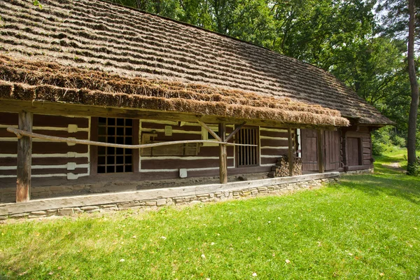 Traditional wooden house — Stock Photo, Image