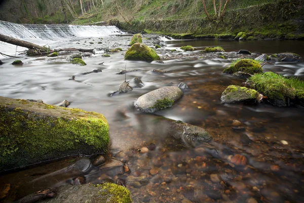 Rivière d'eau douce à Édimbourg - Écosse — Photo