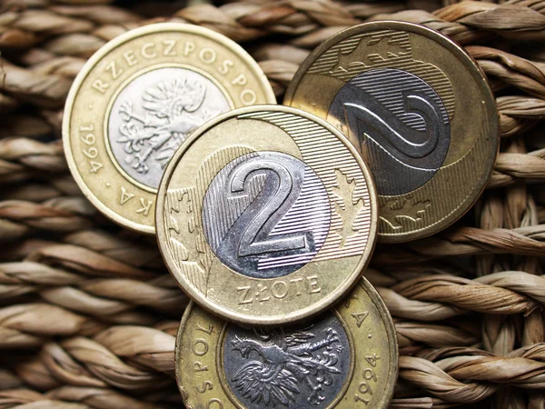 ポーランドの通貨 - 2 ズウォティ コインのクローズ アップ — ストック写真