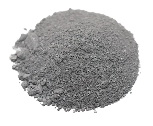Pile Gunpowder (polvo negro) Aislado sobre fondo blanco —  Fotos de Stock