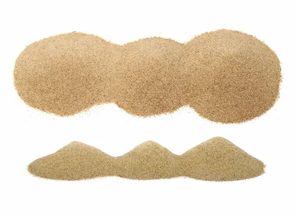 Makro hromadu pouštní písek izolovaných na bílém pozadí — Stock fotografie